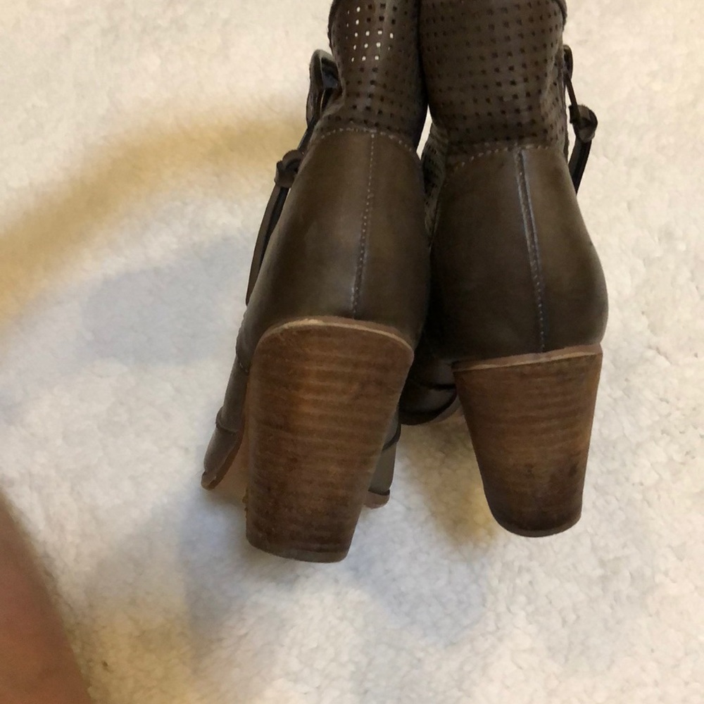 Booties - Picture 3 of 4
